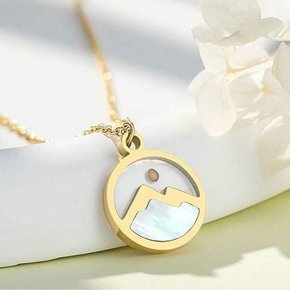 Mustard Seed Faith Mountain Pendant Necklace, Gold or Silver - Picture 2 of 5